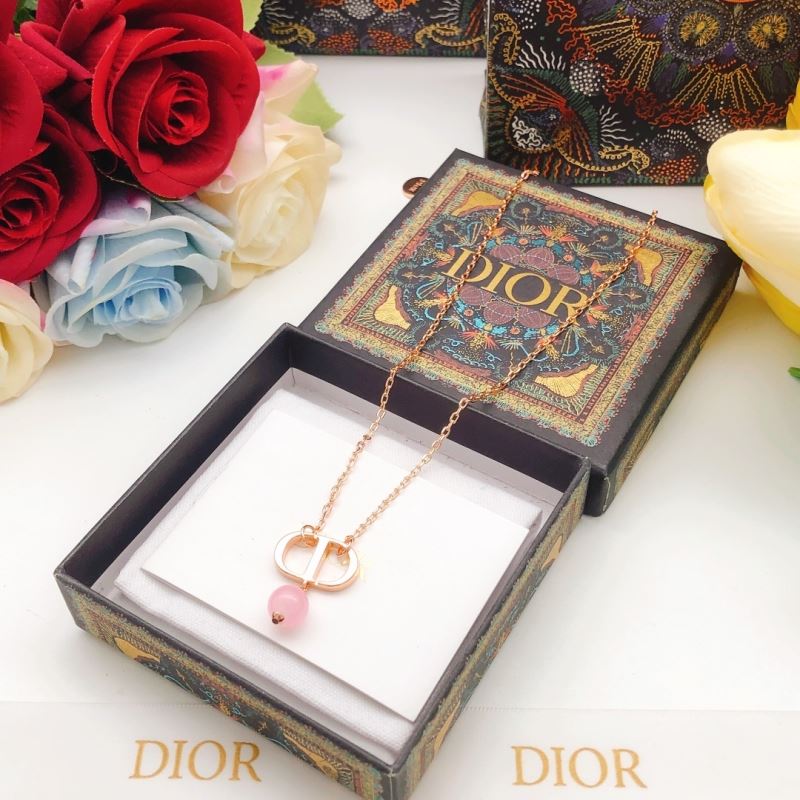 chr1st1an D10r necklaces